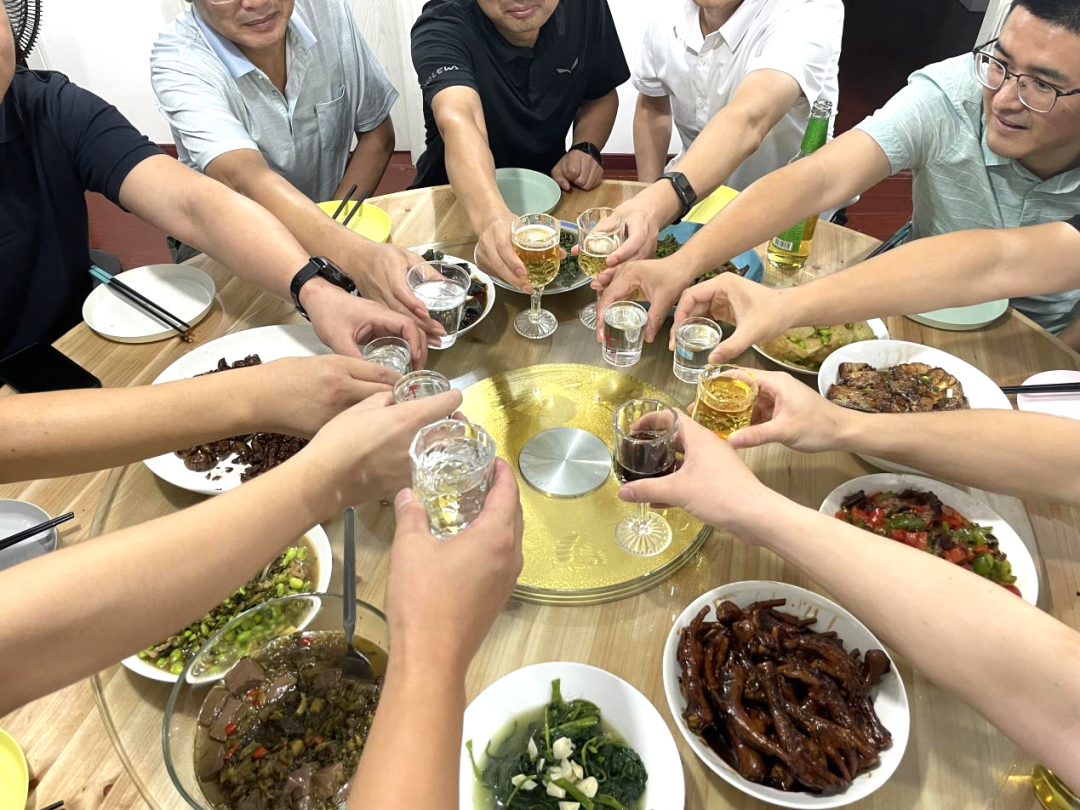 2022年9月元纳公司为期一周的团建+杭州染料助剂展圆满落幕